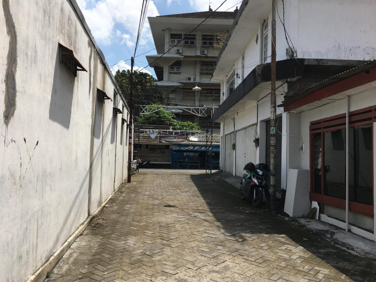Tambak Bayan Guesthouse Kejayan Buitenkant foto